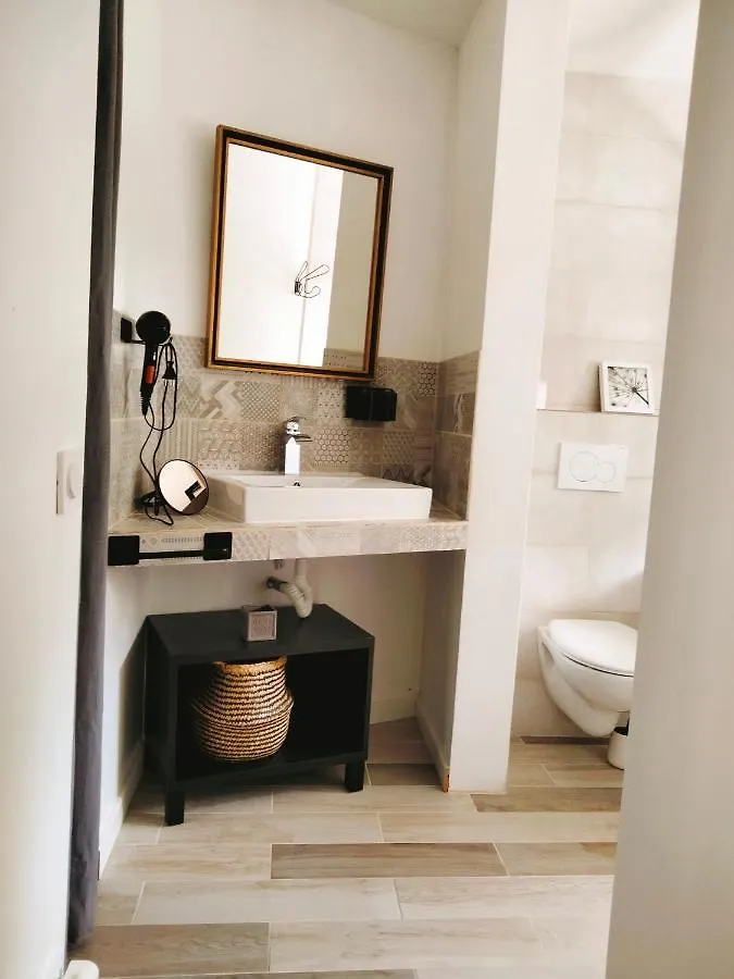 Ferienwohnung A L'Ombre De La Dame Cucuron Frankreich